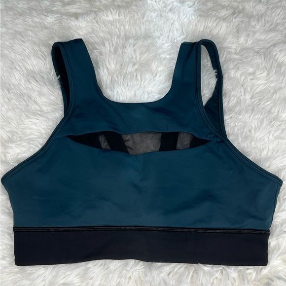Lululemon | Run The Day Bra - Picture 7 of 9